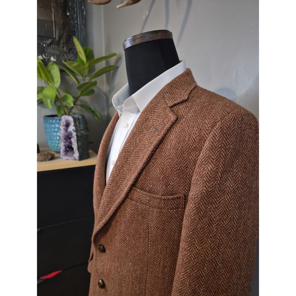 Vtg Harris Tweed Mens 38R Two Button Sport Coat Rust Herringbone Brown Wool S604